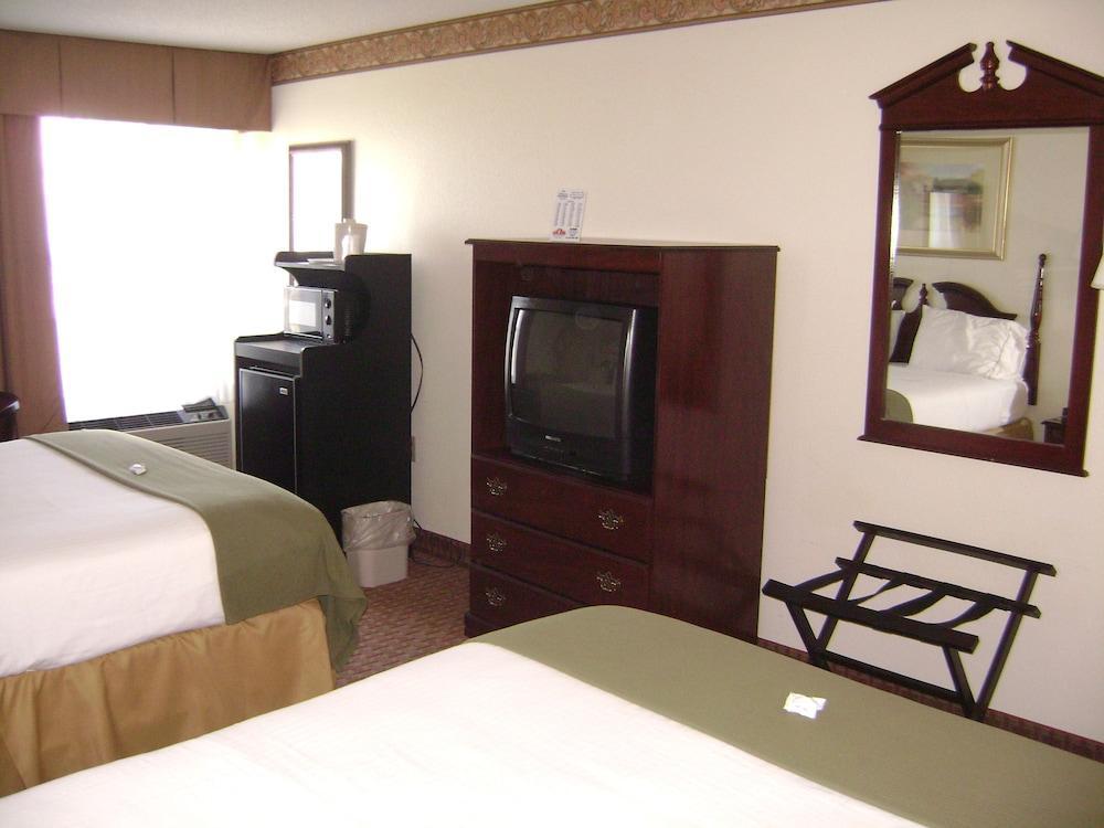 Holiday Inn Express Wilson I-95 By Ihg المظهر الخارجي الصورة